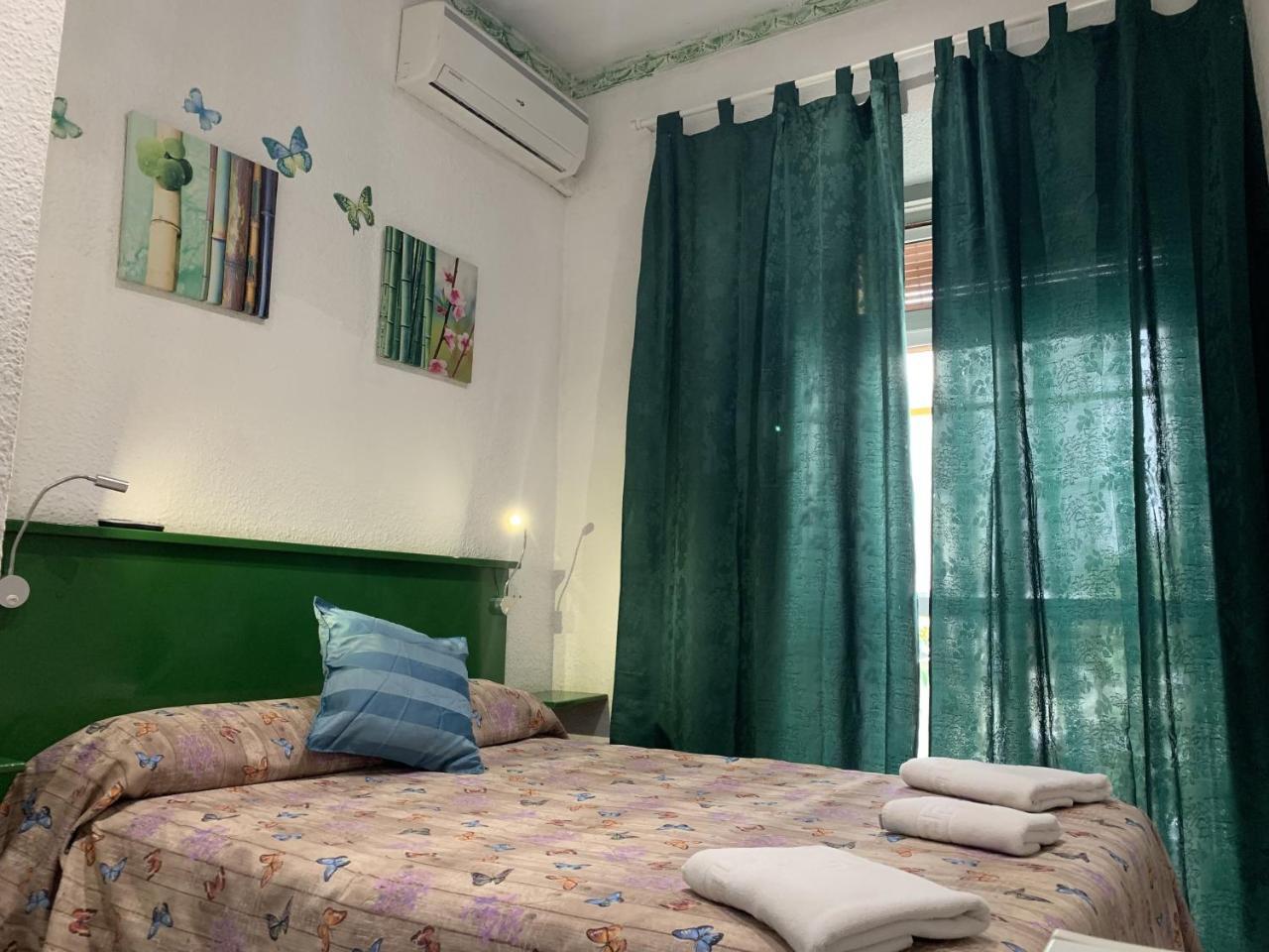 Giraldilla Hotel Sevilla Eksteriør billede