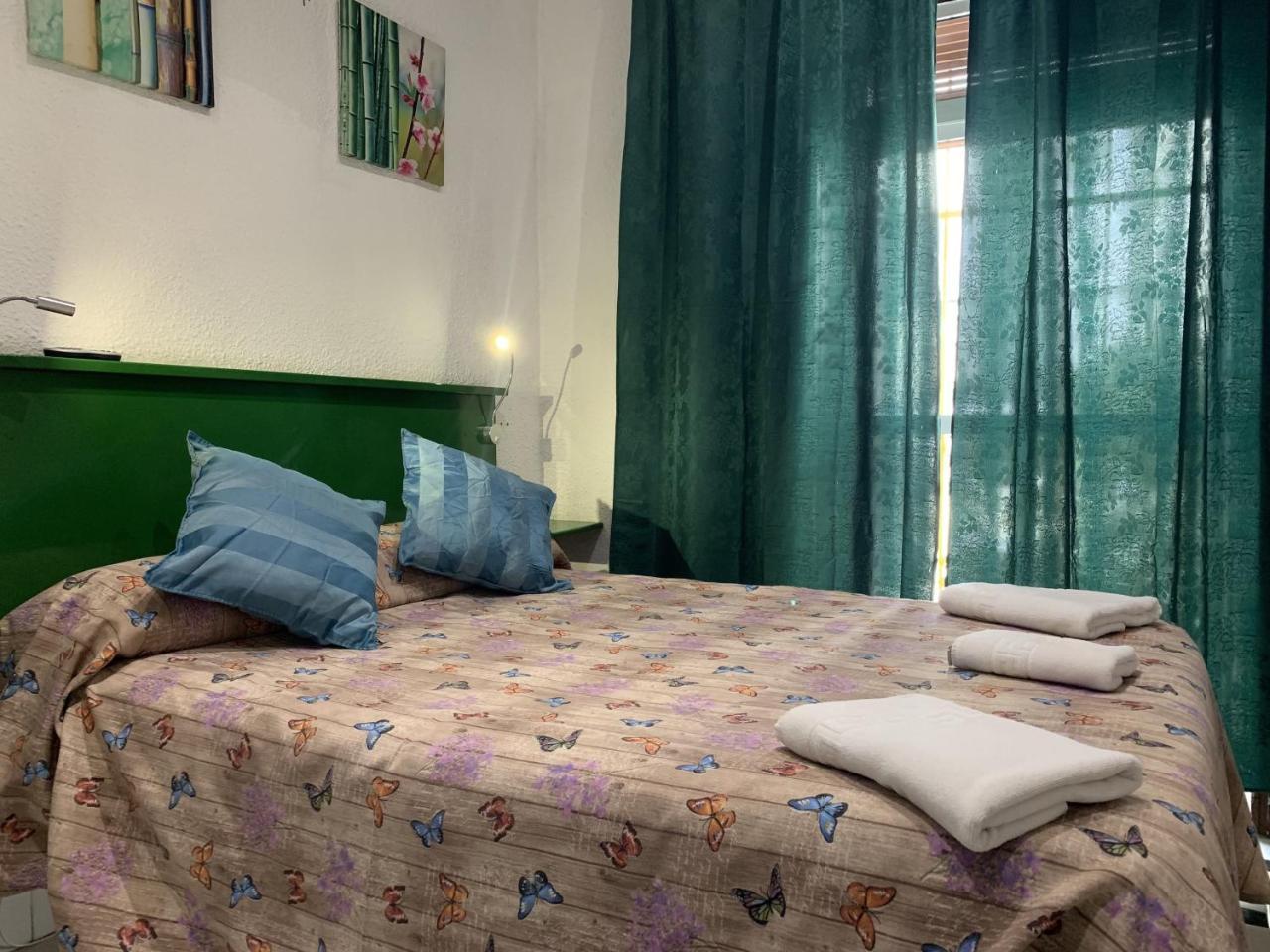 Giraldilla Hotel Sevilla Eksteriør billede